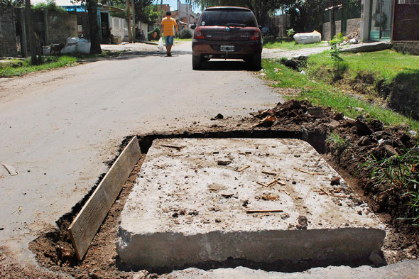 Nuevas cámaras de desagüe en Bancalari  