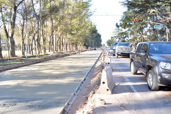   Obras de ensanche de la Ruta 27 en Benavídez