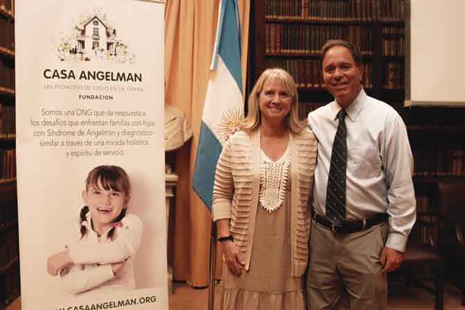 Casa Angelman y una capacitación de nivel internacional