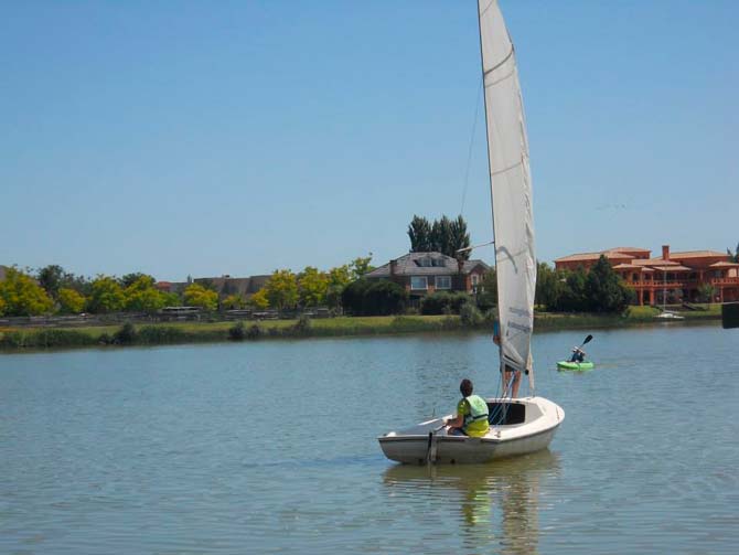 Disfrutar Nordelta desde el agua