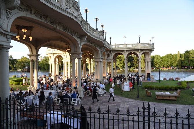 High Tea en los jardines del MAT