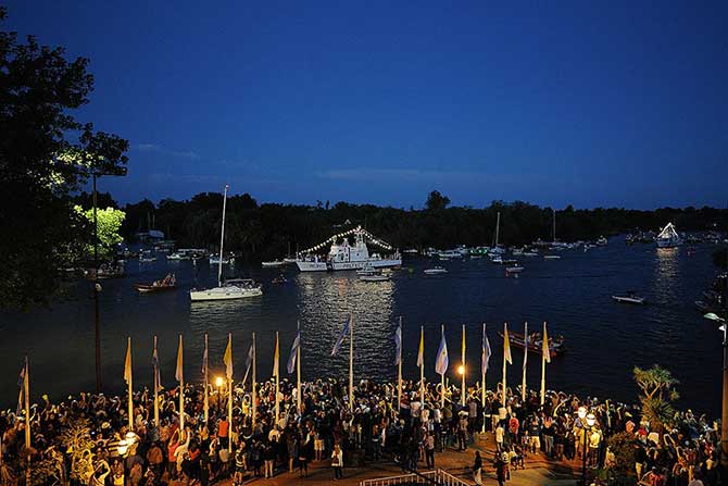 Día de la Virgen en Tigre