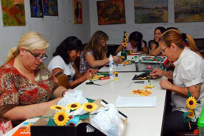 Talleres de capacitación artística en El Talar