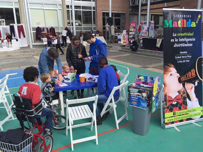 Se realizó la feria de regalos de la Fundación Nordelta