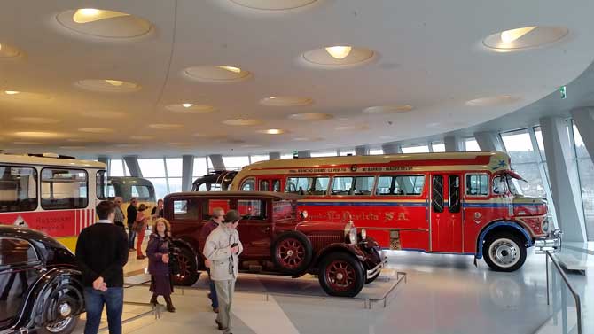 Visita a los museos de Porsche y Mercedes Benz