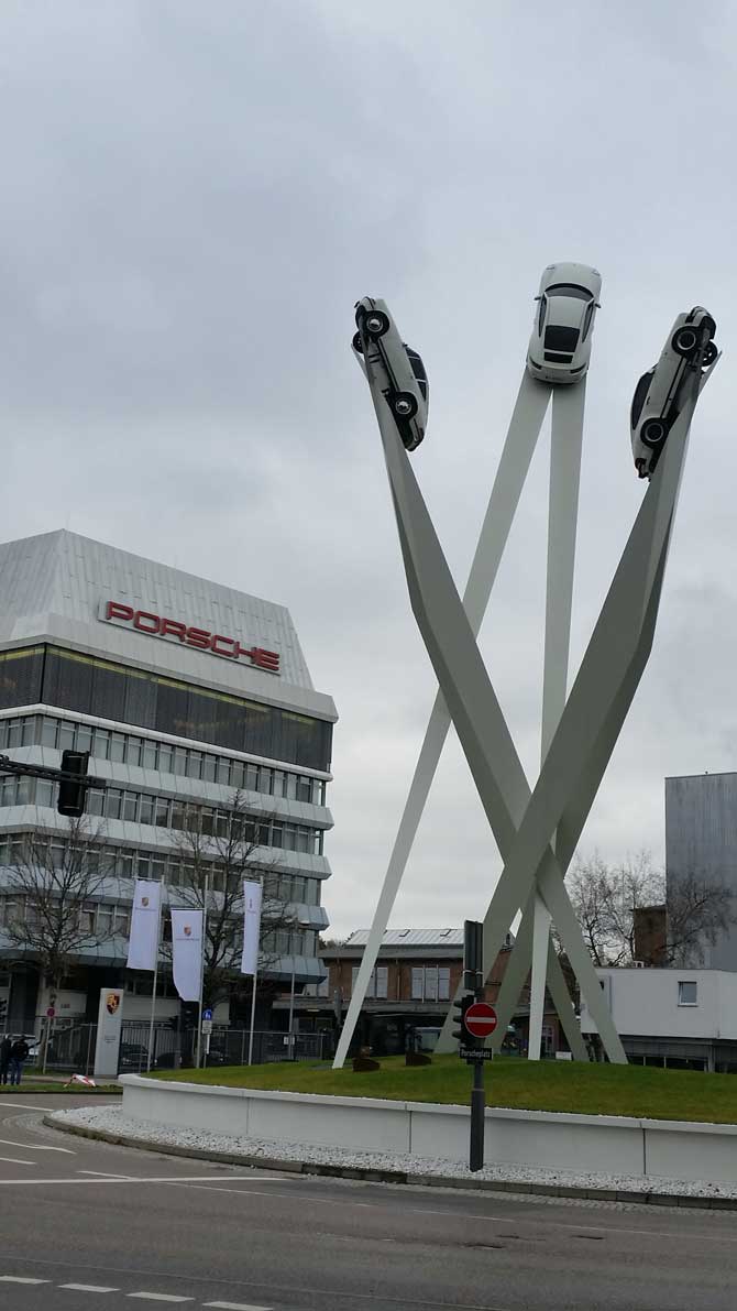 Visita a los museos de Porsche y Mercedes Benz