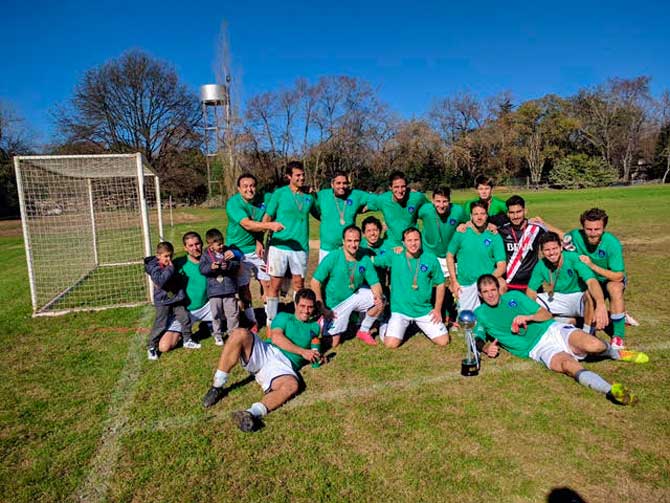 El equipo Nordelta +30 salieron campeones