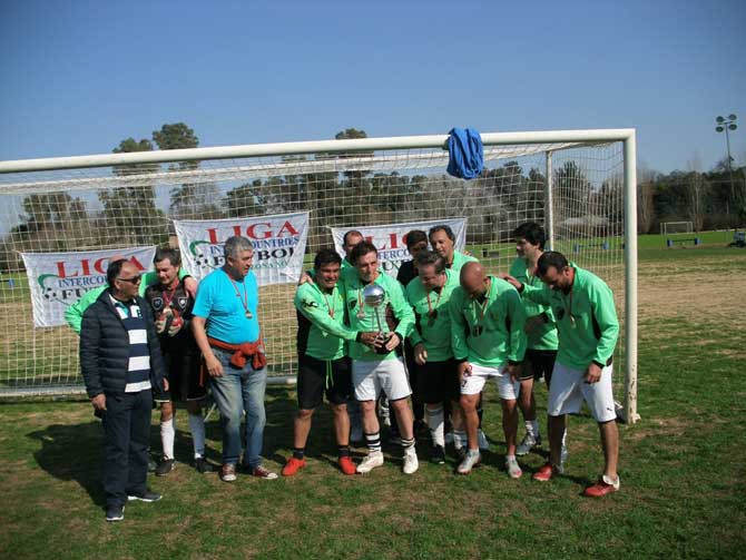 Álamo Alto campeón del senior max frente a Aranzazu