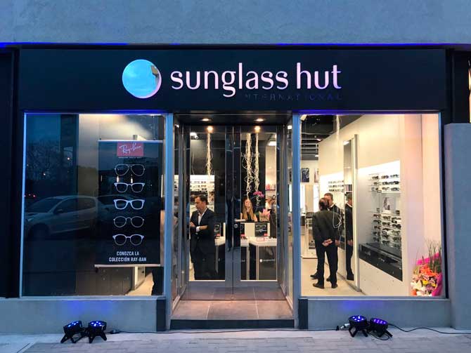 Sunglass Hut llegó a la Argentina y abrió en Nordelta