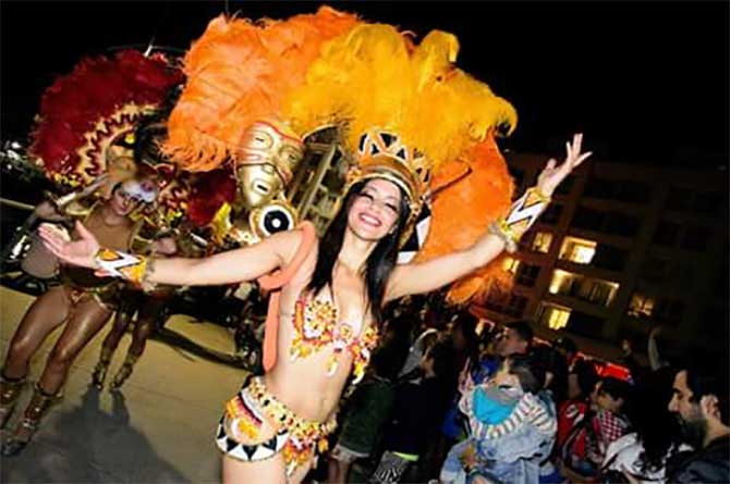 El carnaval pasó por Nordelta y Remeros