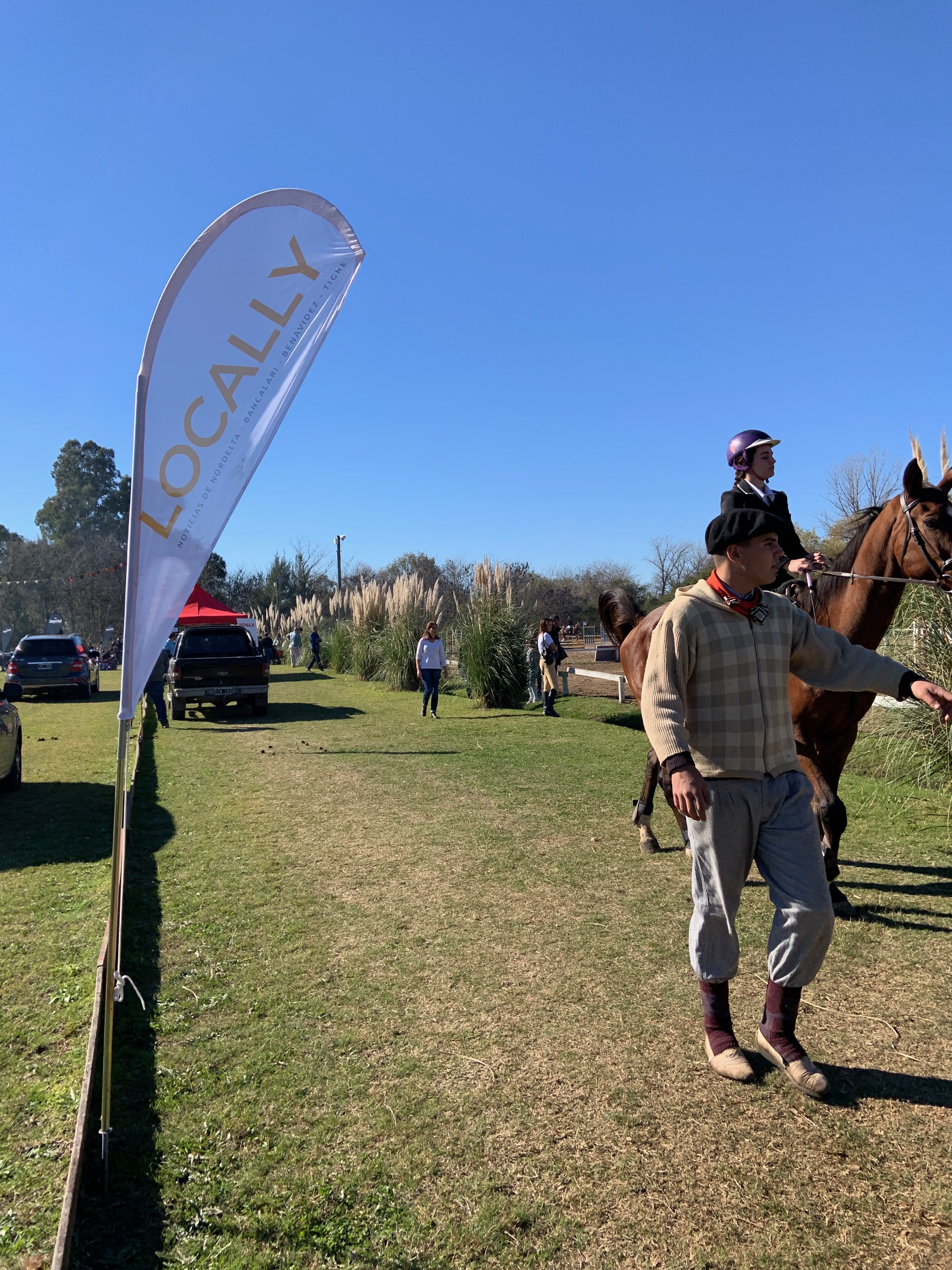 Revista Locally en Equestria open day