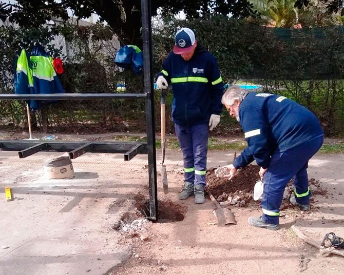 Suman refugios en las paradas de colectivos de Don Torcuato