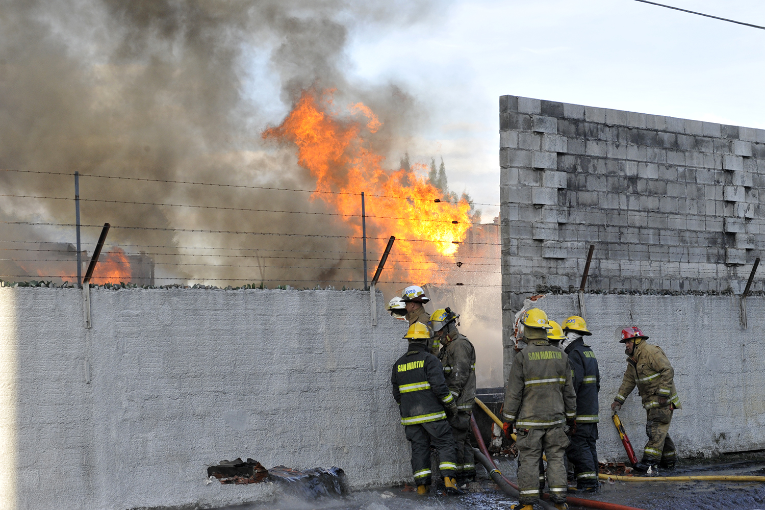 Controlan incendio en una fábrica de Tigre