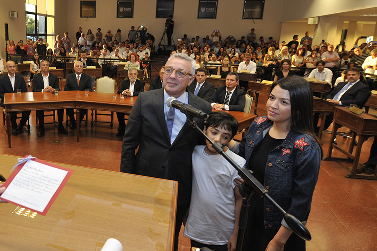 Julio Zamora inicia su segundo mandato como intendente de Tigre
