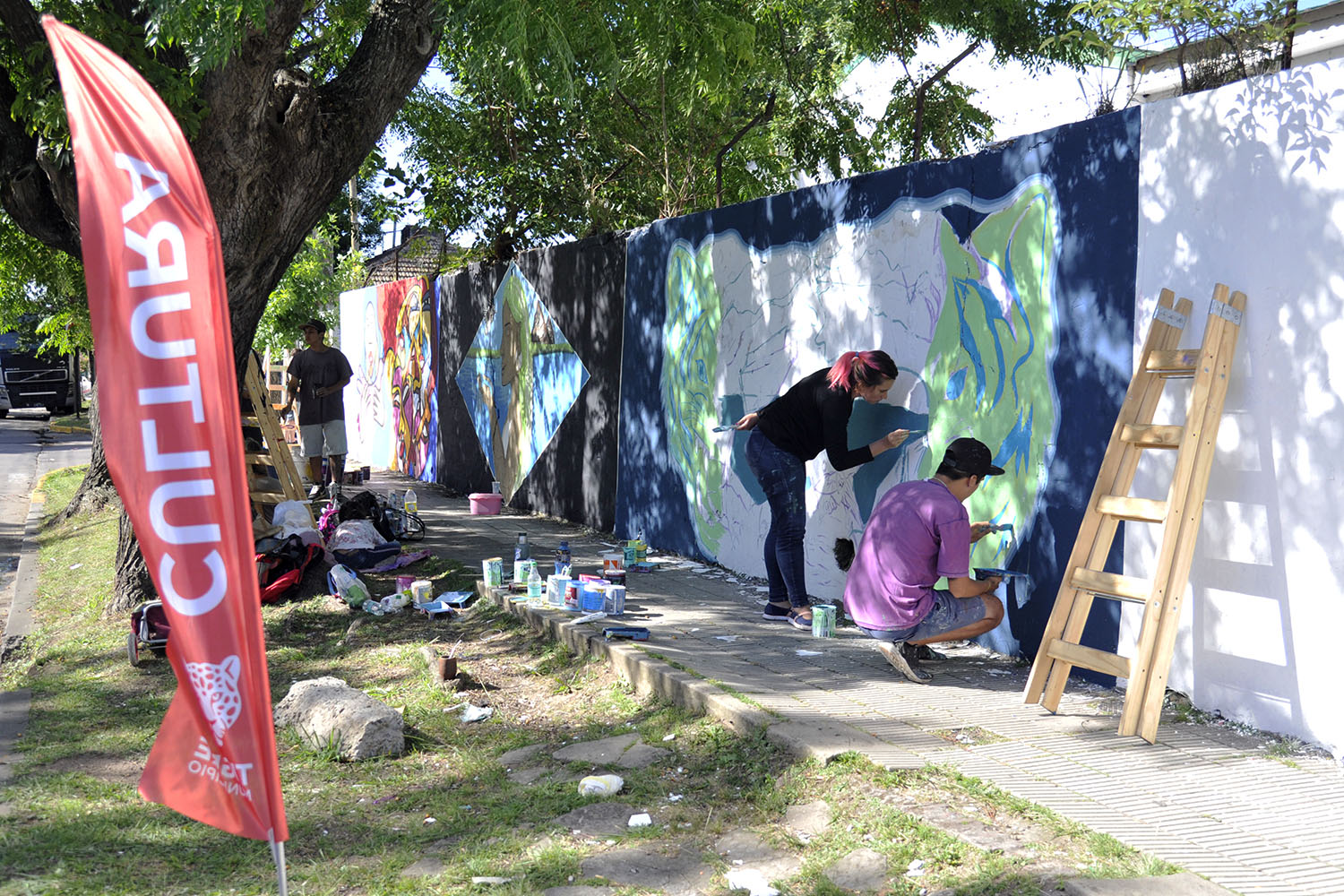 En la última fecha de "Pinto Tigre", diez artista plasmaron su arte