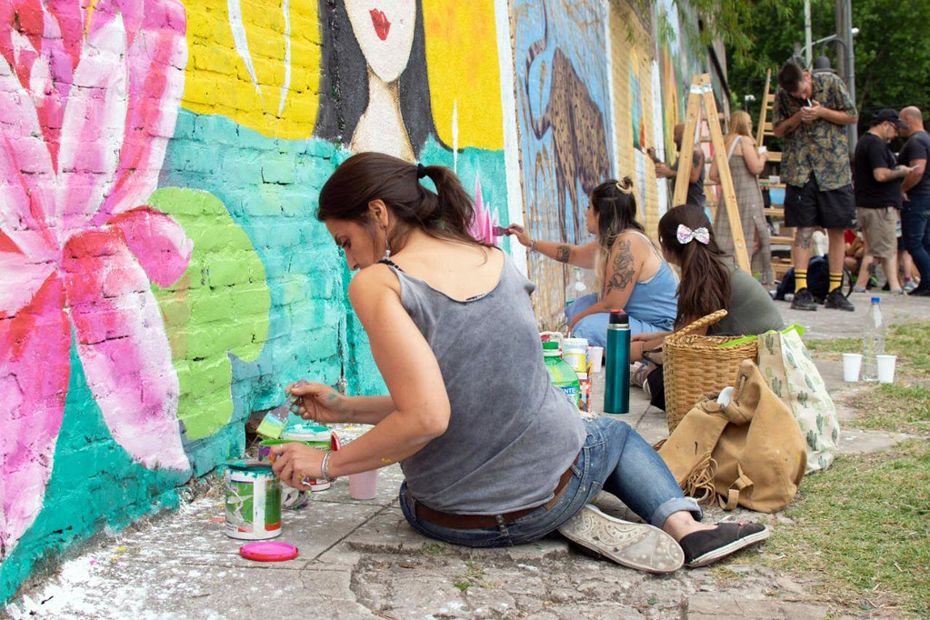 Tigre a pleno con arte, música y espectáculos