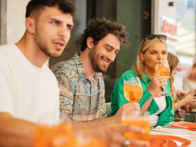 aperol replica en buenos aires el aperol spritz district