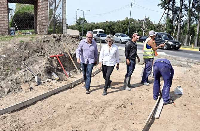 Repavimentación del camino Barbarita en Bancalari