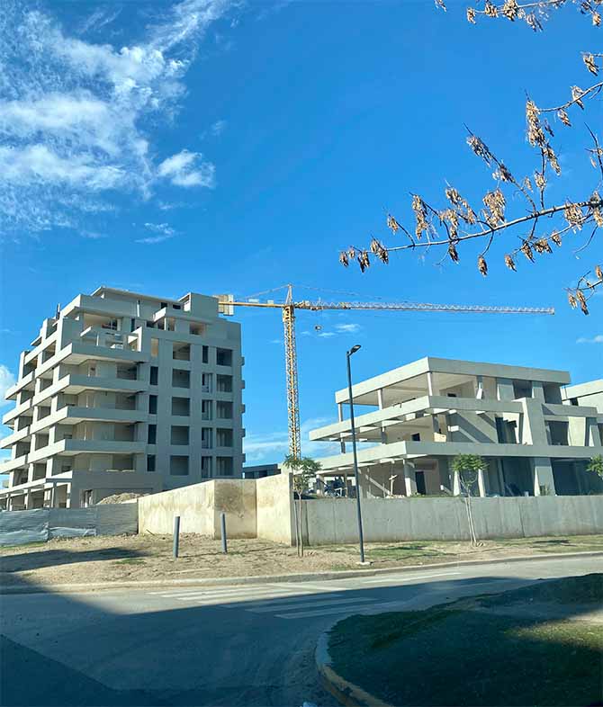Más de 15 edificios en construcción en Nordelta y alrededores 