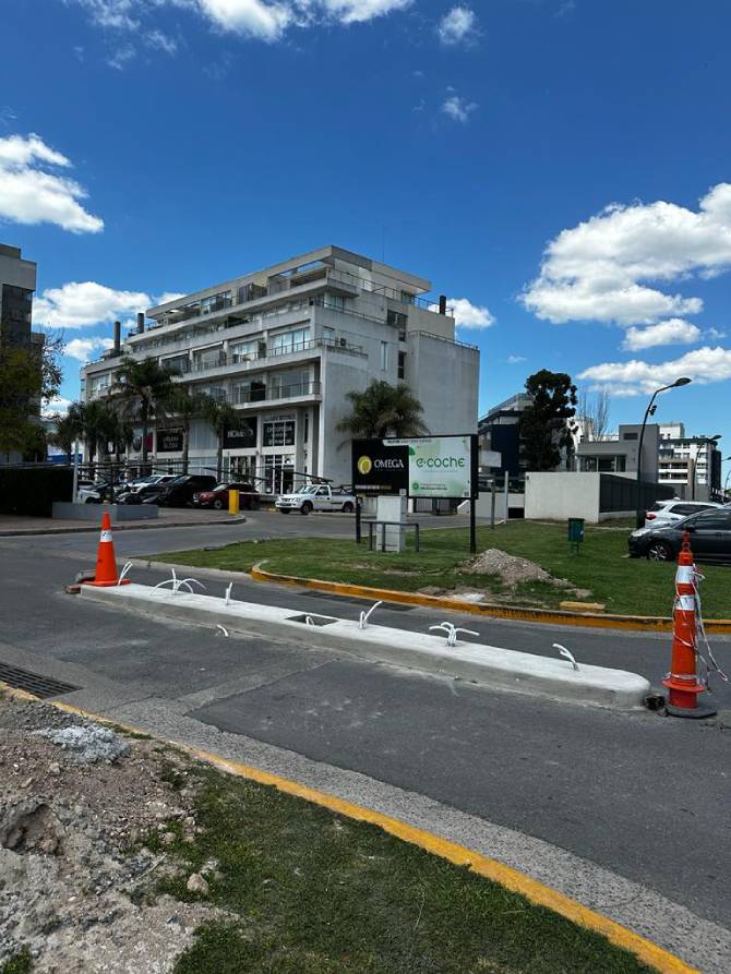 Nuevos estacionamientos con barreras en Nordelta 