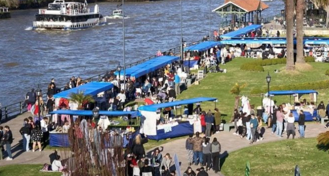 Mercadito al Río