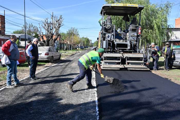 Plan de pavimentación en Tigre