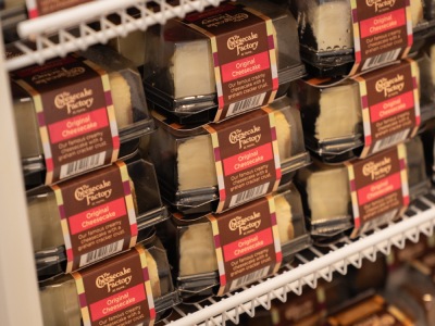 Más marcas llegan al país: The Cheesecake Factory Bakery abrió en Alto Palermo