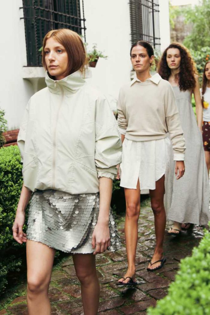 La lluvia hizo brillar aún más a Gusmán en el BAFWeek 