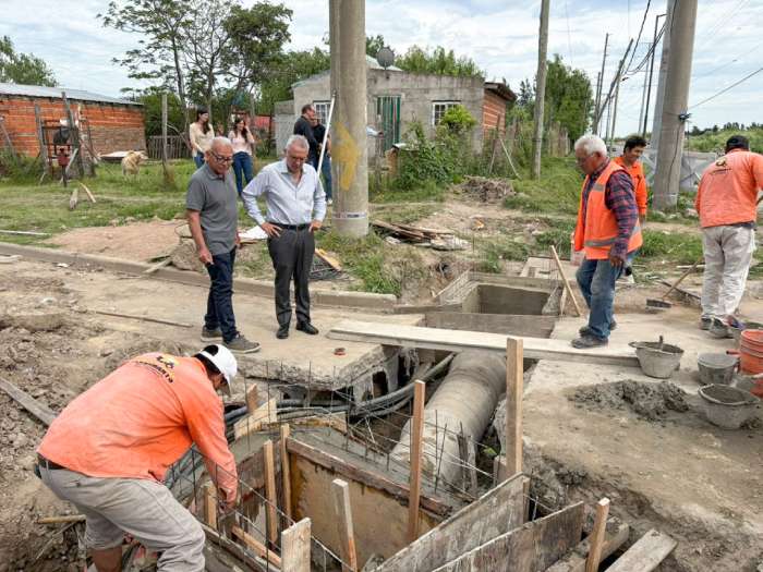 Las Tunas: Obras de entubamiento