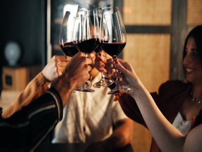 “Vinos al Palacio”: una experiencia de gala para los amantes del vino