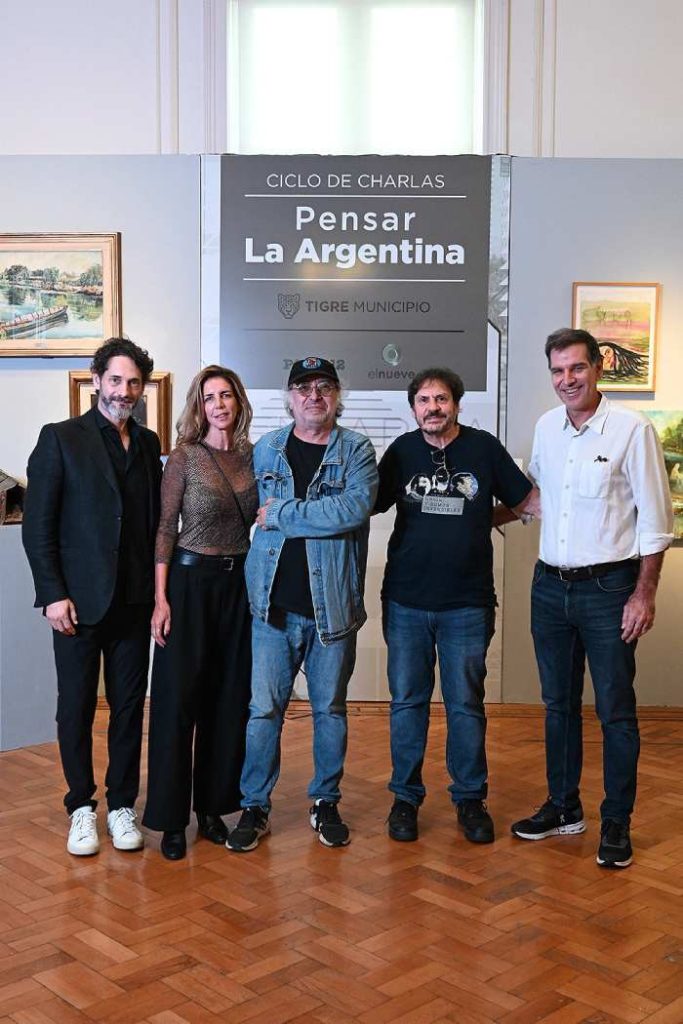 Tigre lanzó el ciclo “Pensar la Argentina” con Felipe Pigna y Pedro Saborido en el MAT