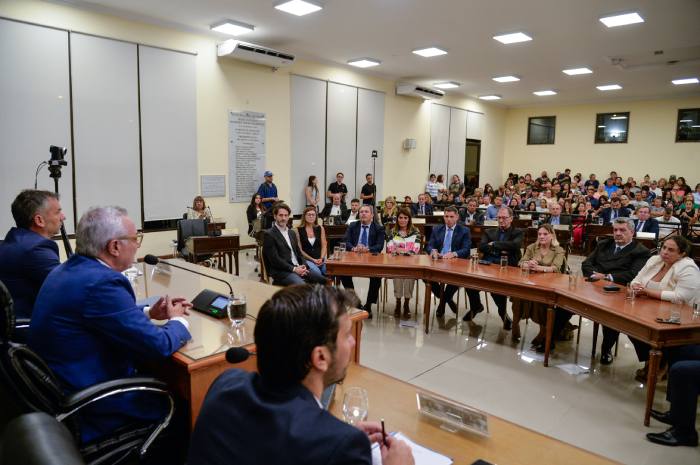 Julio Zamora abrió las sesiones del Concejo Deliberante: obras, salud y el debate por las alturas en Tigre