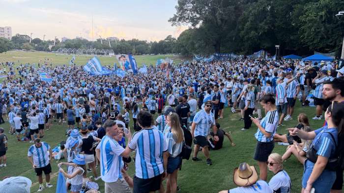 Desde el mundial y Messi: cómo cambió la imagen de los argentinos en el mundo