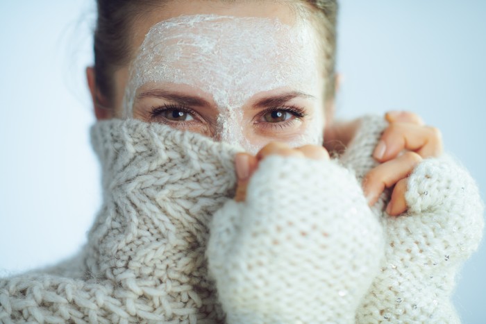 Invierno y piel: los cuidados esenciales para prevenir la resequedad y el envejecimiento