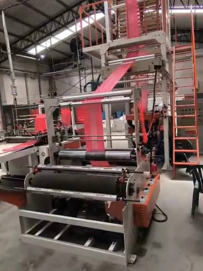 Creando Conciencia lanza bolsas de residuos fabricadas con plástico reciclado y apuesta a fortalecer la economía circular