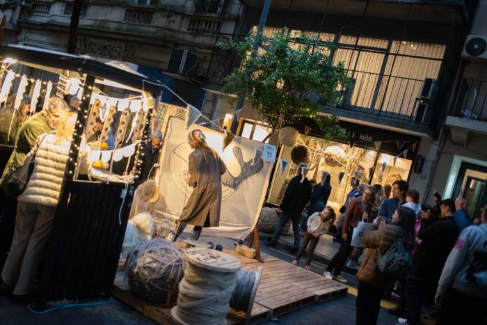 La Noche del Diseño 2026: arte, diseño y experiencias en vivo en las calles de Buenos Aires